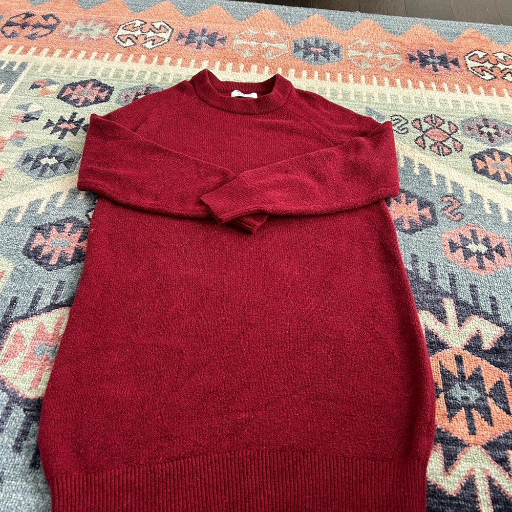 Old Navy maroon Women's Turtleneck Sweater dress size small